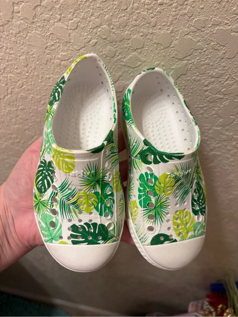 Native Shoes Green Tropical Palm Tree Print Slip-On Shoes Jefferson Style C8